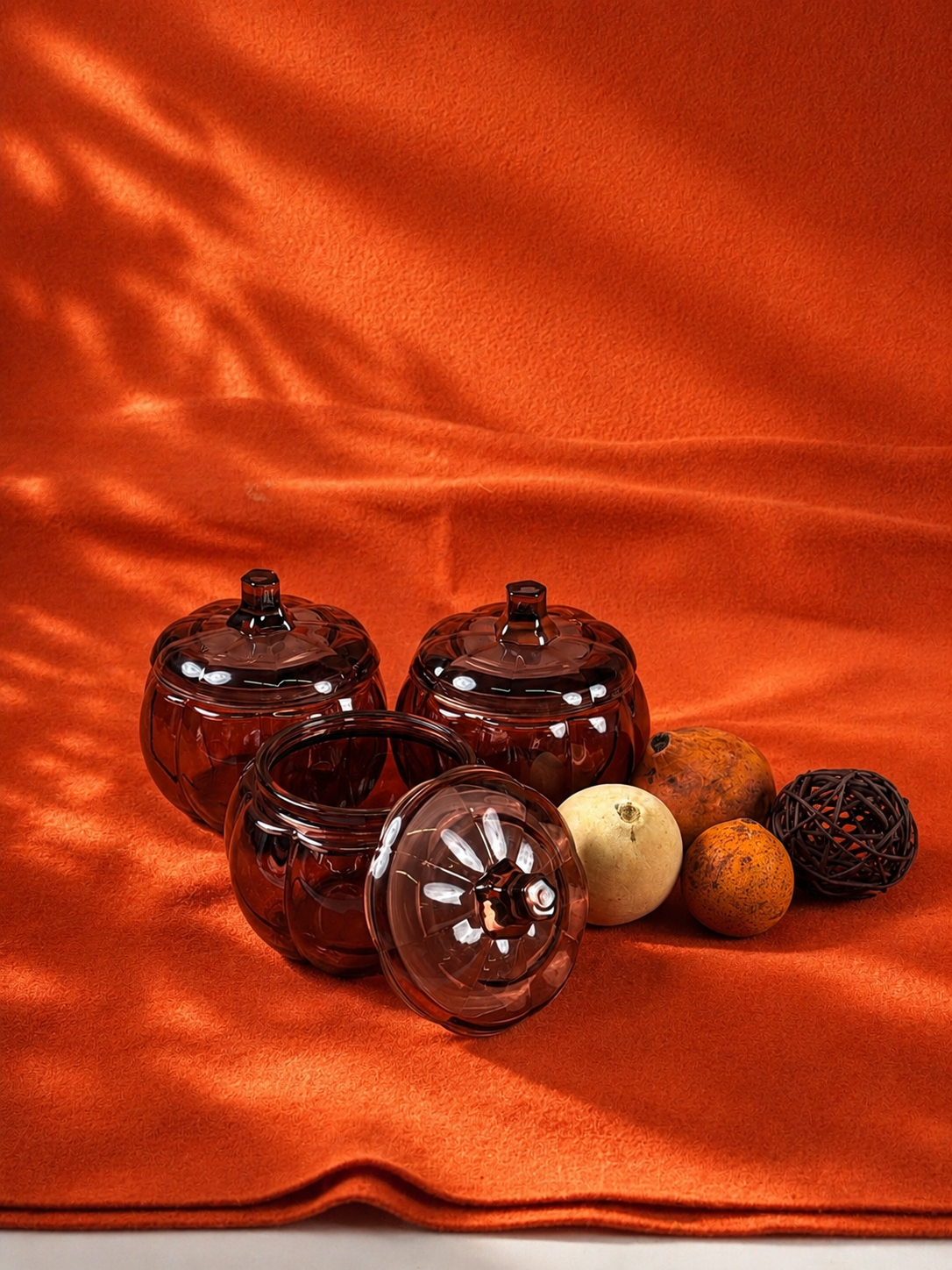 Vino Russo Pumpkin Candle vessel with Lid