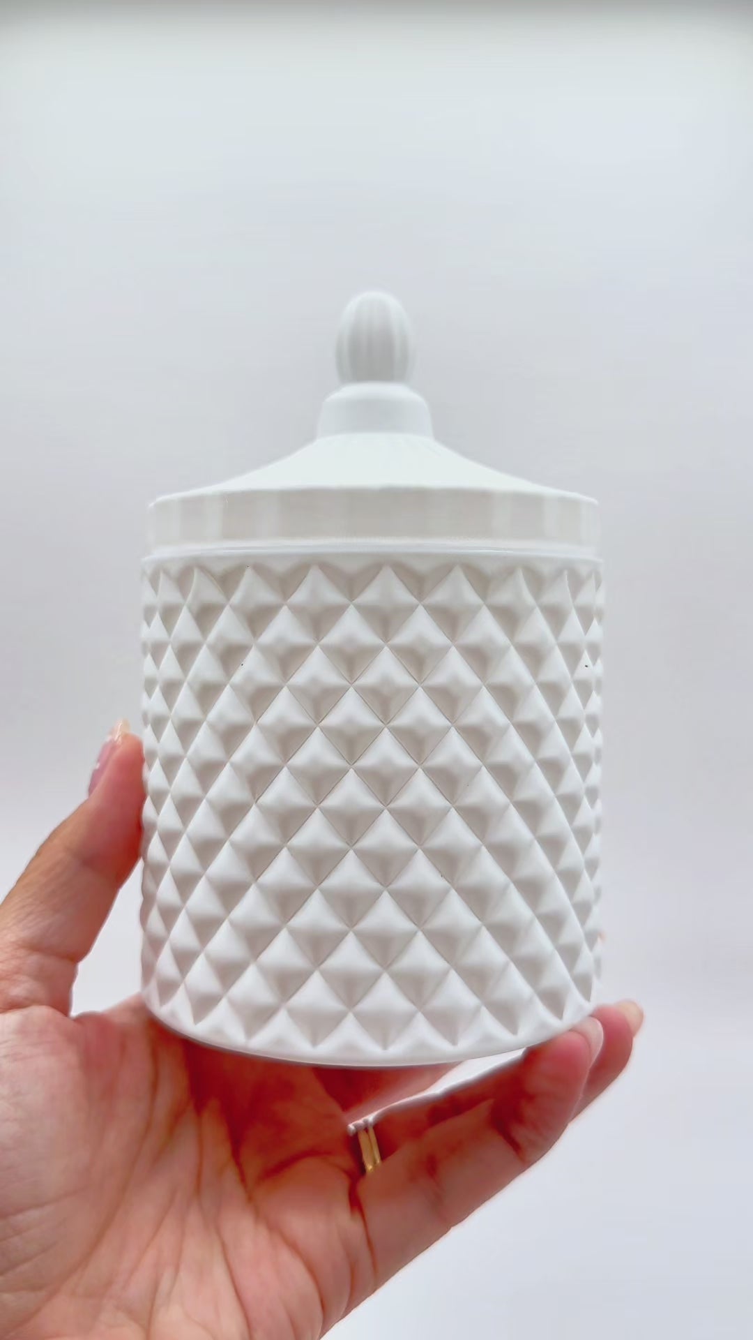 matte white candle vessel