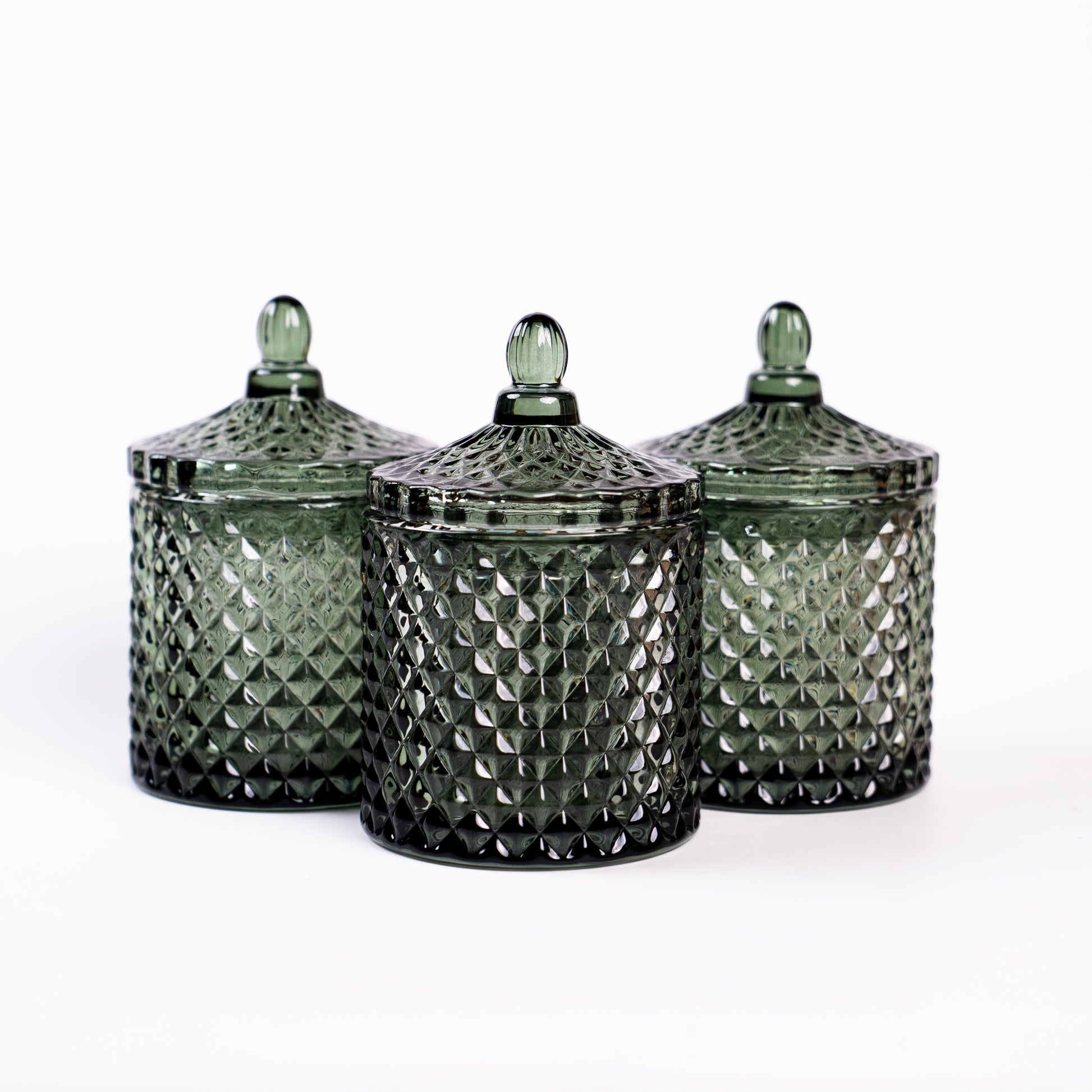 Evergreen France candle jar with decorative glass lid and diamond texture