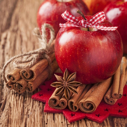 Apple cinnamon candle fragrance oil