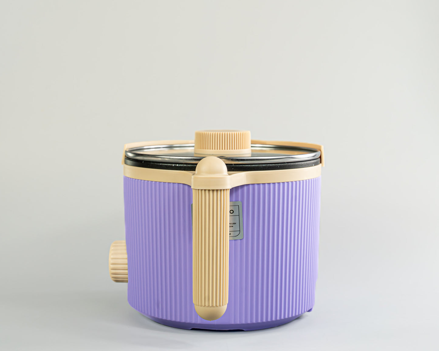 Wax melting pot for hobbyist and professional candle makers