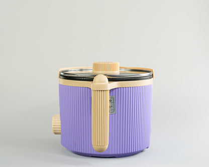 Wax melting pot for hobbyist and professional candle makers