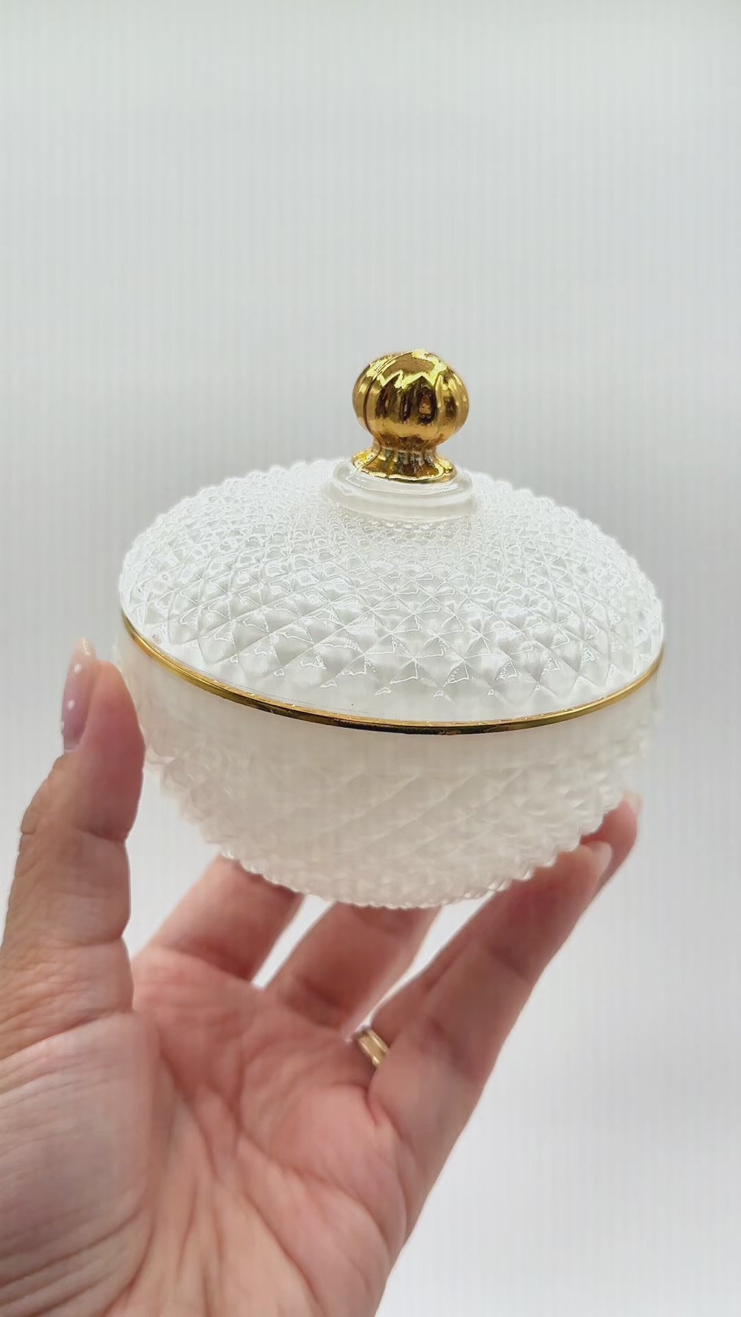 4 Oz Small Vanity White Candle Vessel