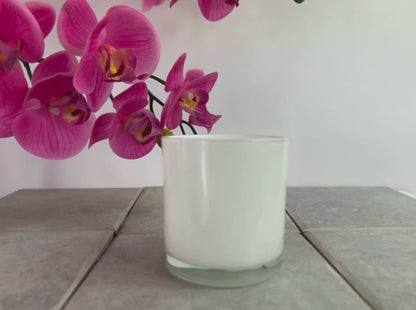 Monticiano Milk White Candle Vessel